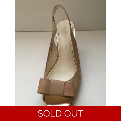 Anne Klein | Leather Peek-toe with Patent Bow Slingback | Size 9
